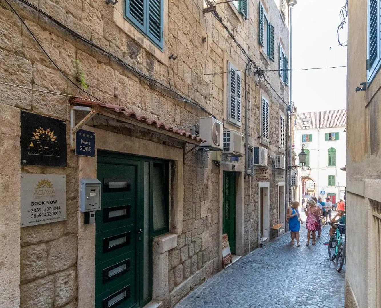 Siesta Apartment Split 0*,  Croatia